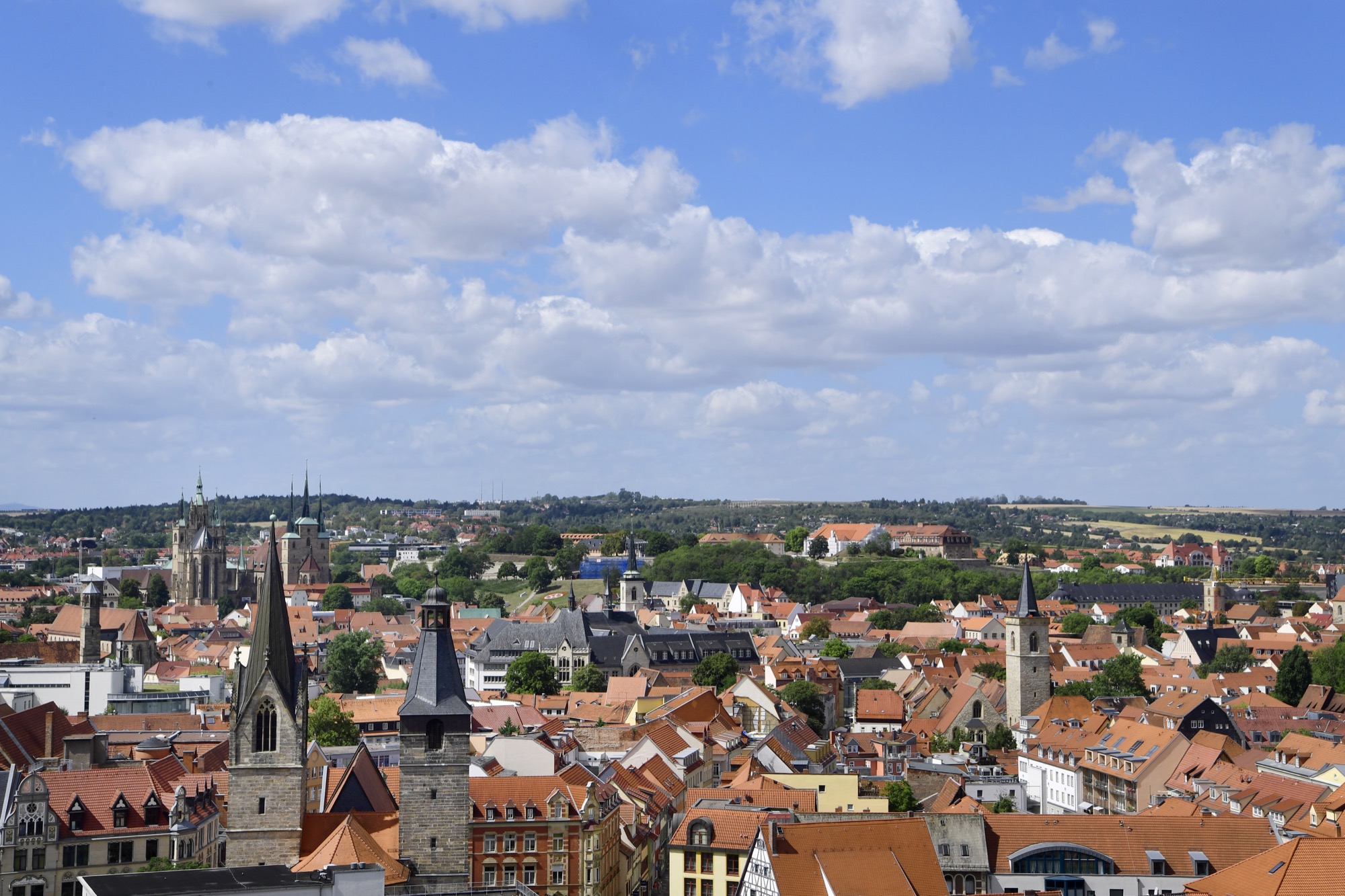 Imageaufnahme über den Dächern Erfurts